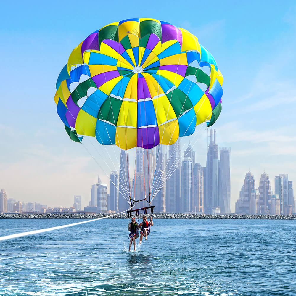 Parasailing Fly Above Dubai