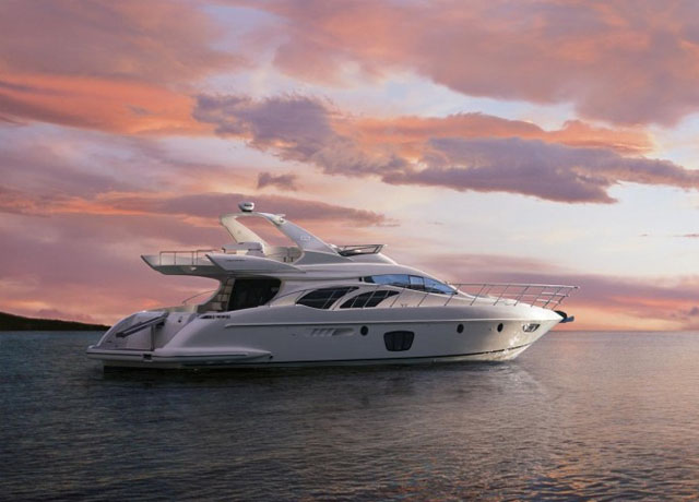 Luxury Yacht Rental Dubai