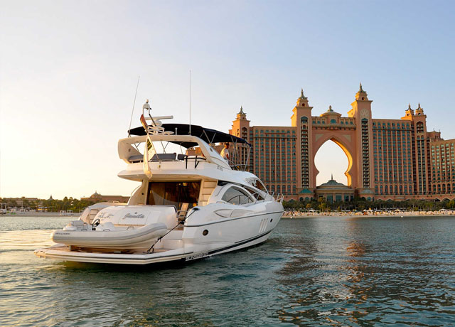 Luxury Yacht Rental Dubai