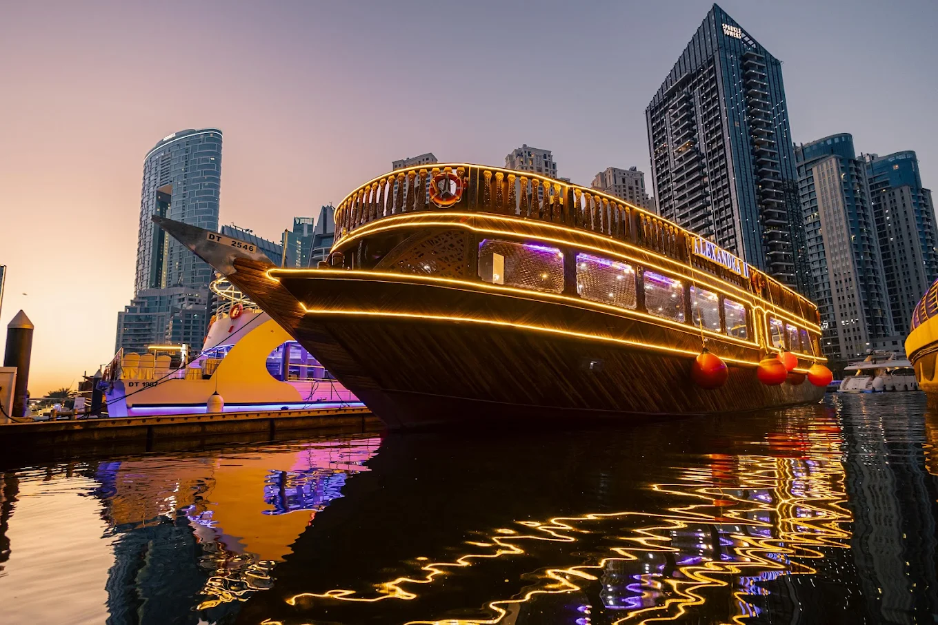 Dhow Cruise Dinner Dubai