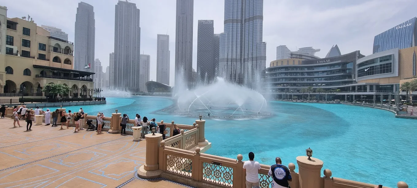Dubai Fountain Show And Lake Ride