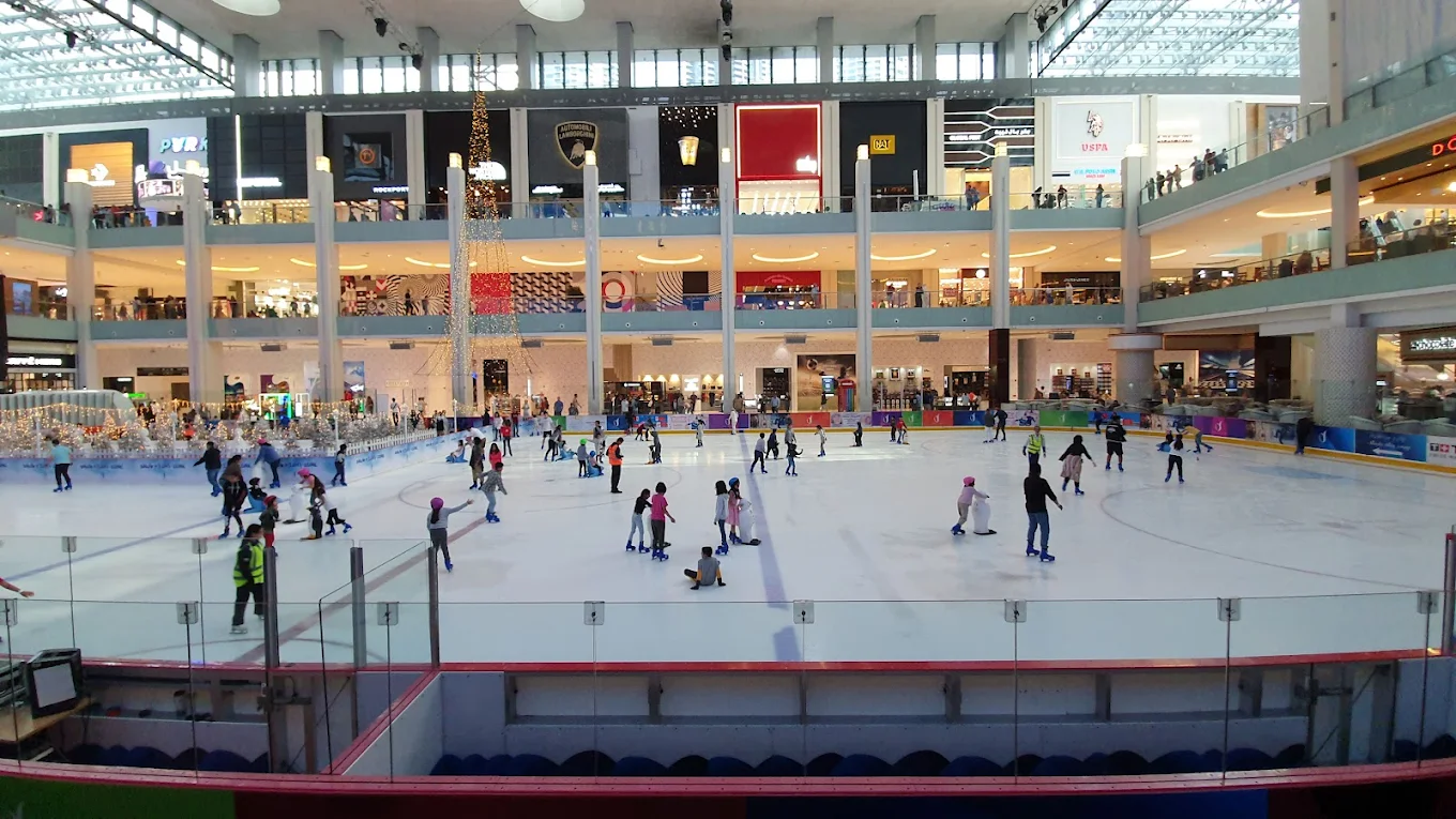 Ice Park Dubai Garden Glow